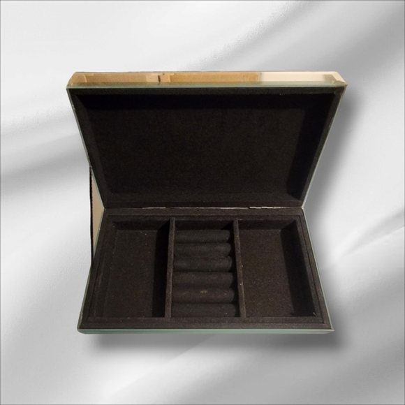 SOLD***** - Picture 3 of 5